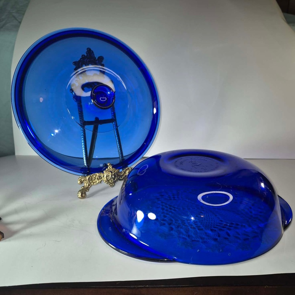 Vintage Blue Cobalt Glass Round Baking Dish with Lid, Handles 2qt Anchor Hocking - Picture 4 of 16